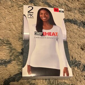 Warm wear - 32 degrees heat long sleeve scoop neck shirts